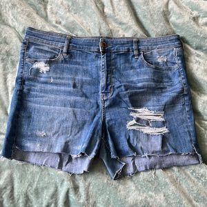 GUC American Eagle Distressed High Waisted Shorts